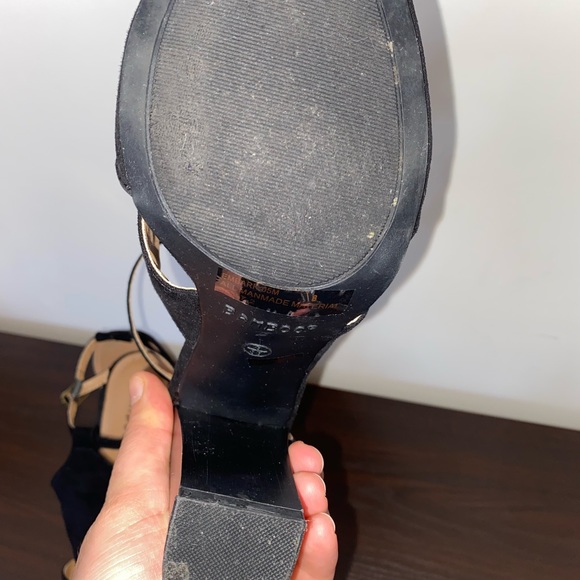 BAMBOO BLACK HEELS - Picture 7 of 10